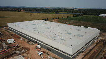 LG-Magna’s hall under construction in Miskolc stepped up to the next level