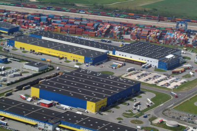 Warehouses to let in BILK