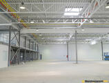 Warehouses to let in MetLog Alba