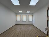Iroda 25 m2