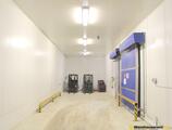 Warehouses to let in Kiadó / Eladó 2100+m2 Hűtőház - Raktár Tahitótfalun
