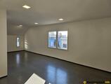 Warehouses to let in BEST AUTO Bt.