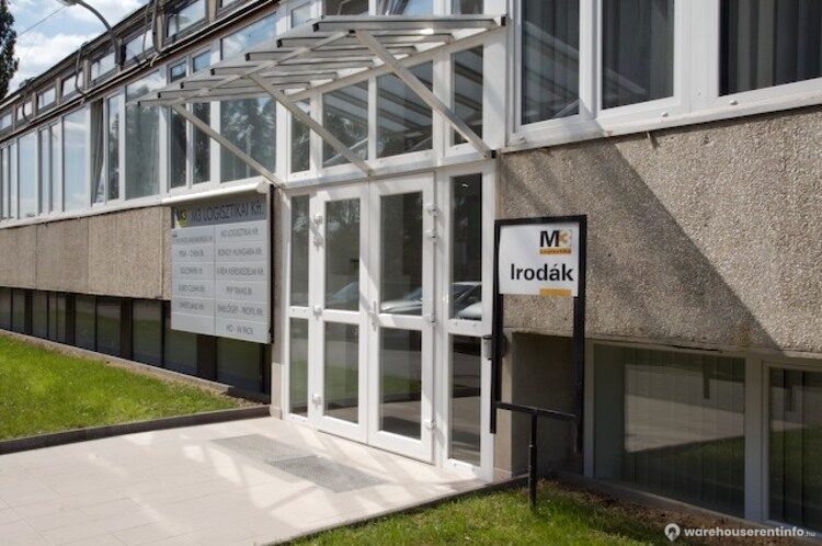 Warehouses to let in M3 Logisztikai Központ