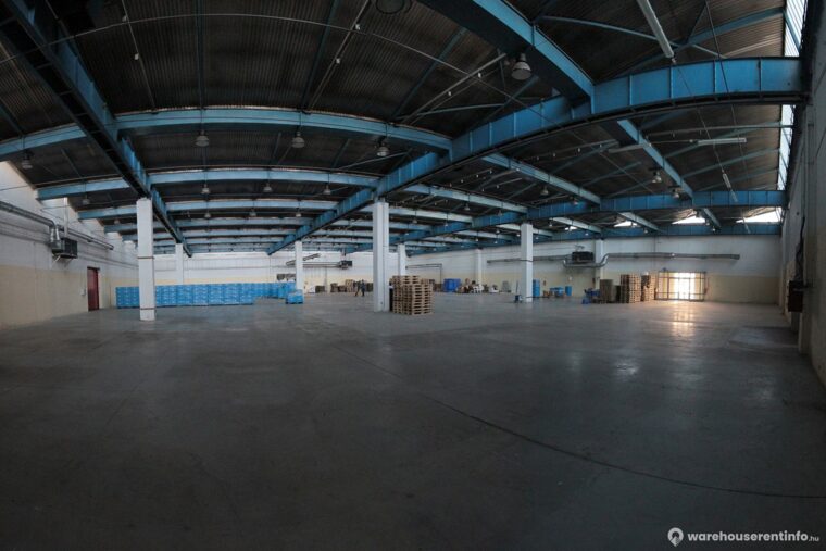 Warehouses to let in Antana Üzleti Park