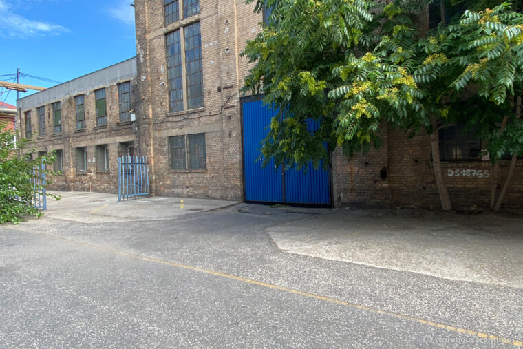 Warehouses to let in Csepel Művek kiadó raktár