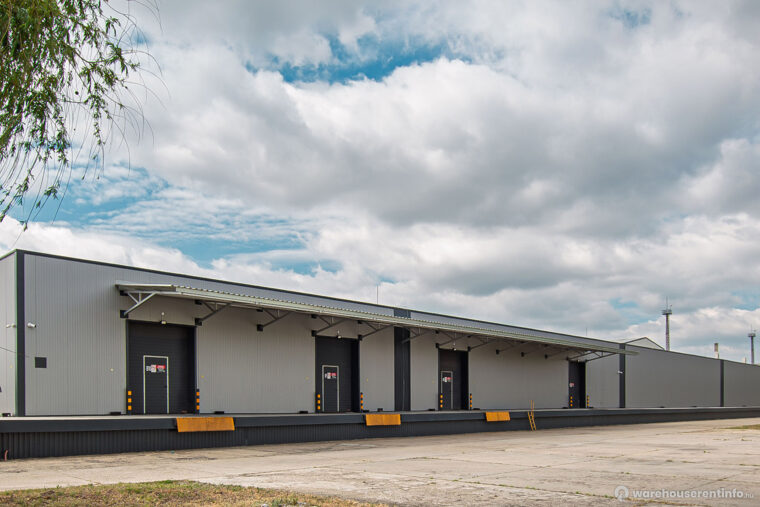 Warehouses to let in Raking Kft.