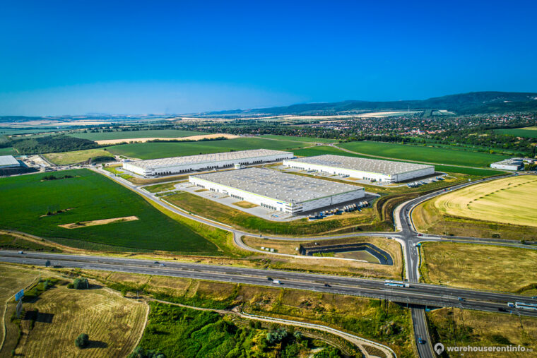 Warehouses to let in HelloParks Páty - Budapest West