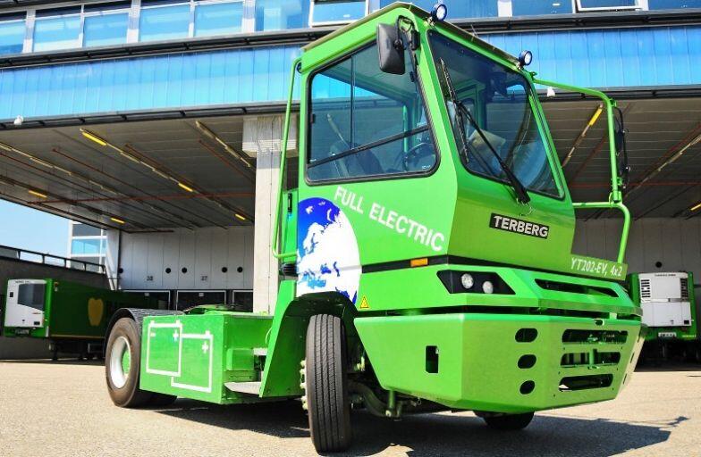 Elektromos teherautóval dolgozik a BMW Elektromos teherautóval dolgozik a BMW
