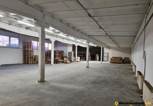 Warehouses to let in Dumics KFT.