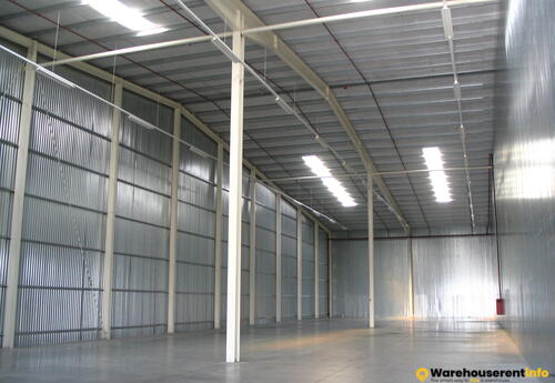 Warehouses to let in Dunakeszi raktárcsarnok