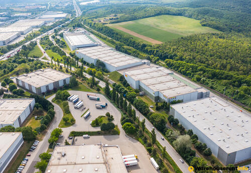 Warehouses to let in HAPP raktár