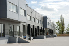 Warehouses to let in Login Business Park