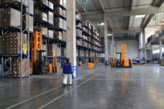 Warehouses to let in BILK Logisztikai Központ