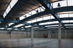 Warehouses to let in Antana Üzleti Park