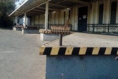 Warehouses to let in Euro-Line