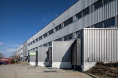 Warehouses to let in C-Moll