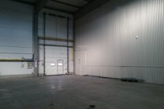 Warehouses to let in Promesa raktárház és iroda