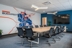 Warehouses to let in East Gate PRO Business Park