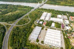Warehouses to let in Login Business Park