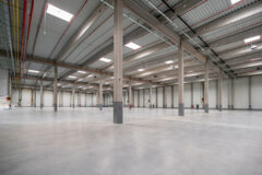Warehouses to let in East Gate PRO Business Park