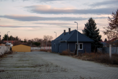 Warehouses to let in XVI. ker. eladó raktár