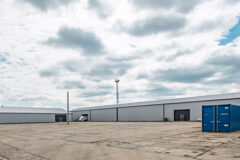 Warehouses to let in Raking Kft.