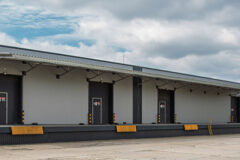 Warehouses to let in Raking Kft.