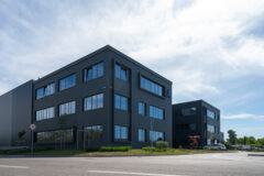 Warehouses to let in park22