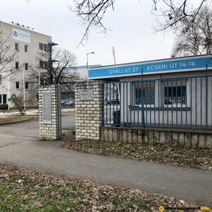 Ecseri úti telephely -100 m2 - 2000 m2 RAKTÁRAK KIADÓK
