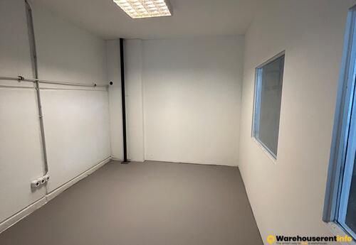 Warehouses to let in Wooster Hungária Kft.